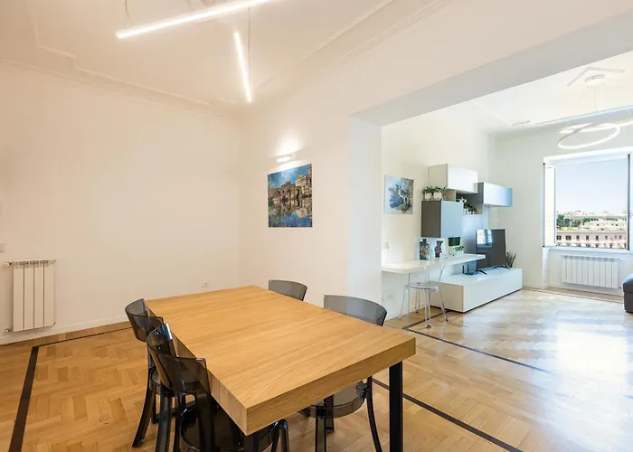 Colosseo Modern By In Rome